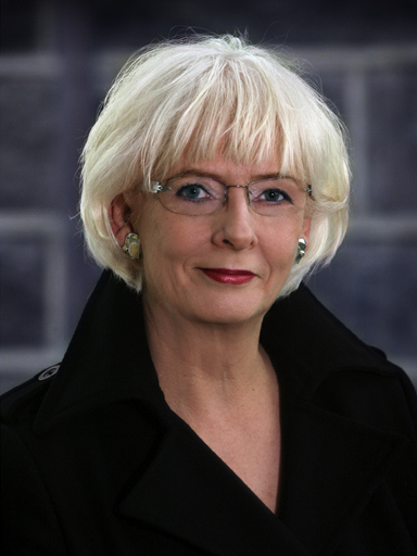 Johanna_sigurdardottir_official_portrait