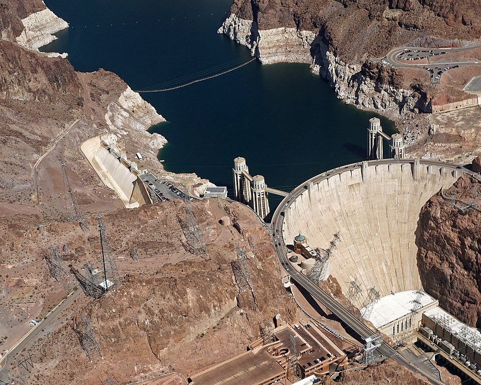 hoover-dam-2017